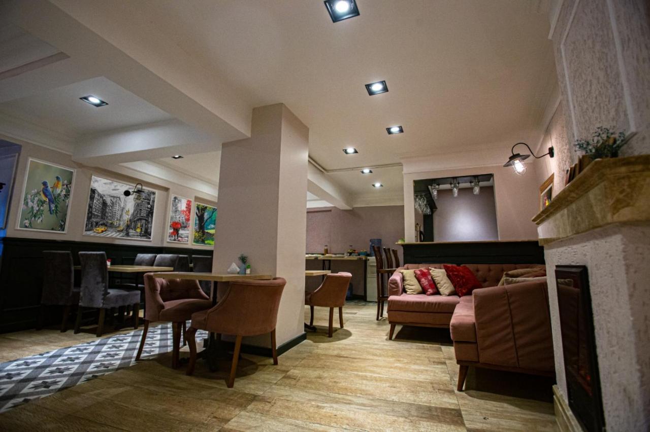 Comfort Hotel Taksim Istanbul Exterior foto