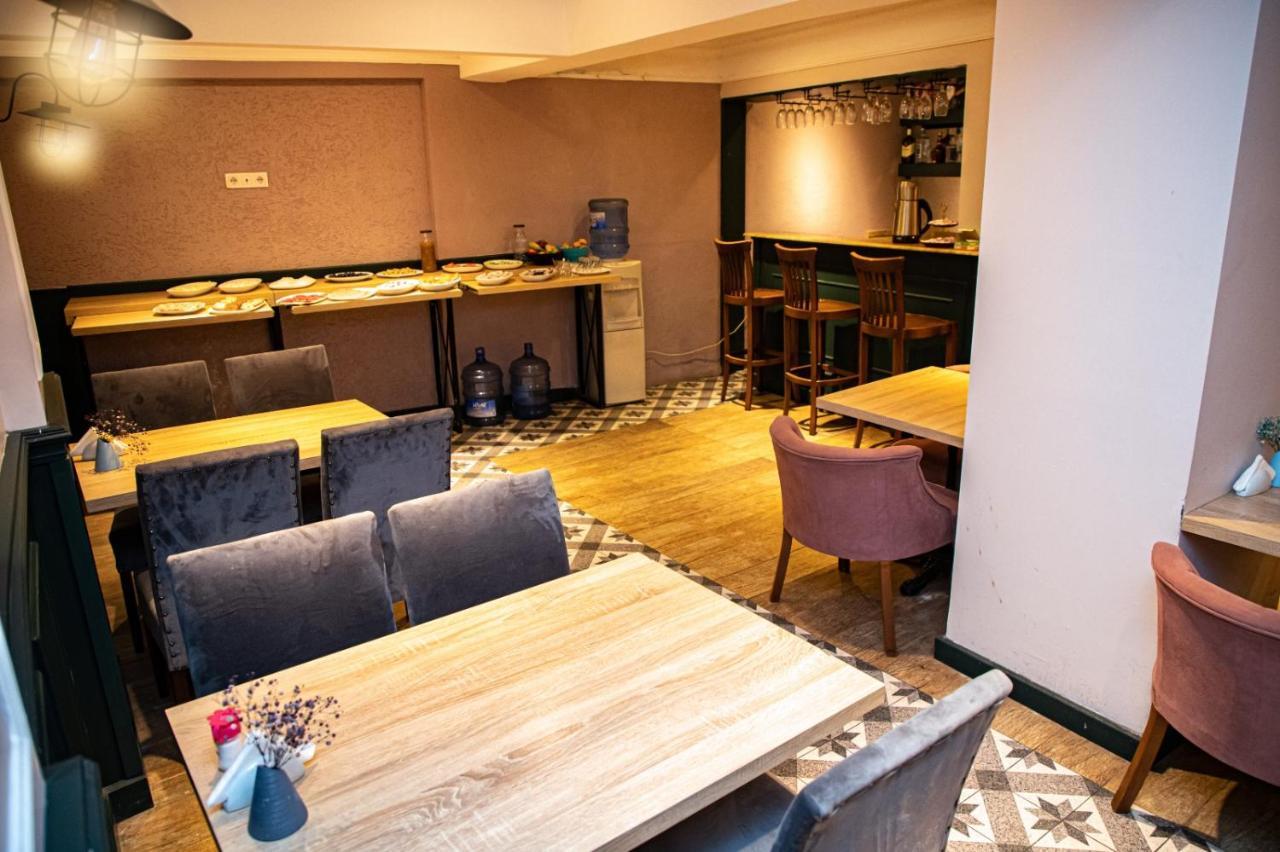 Comfort Hotel Taksim Istanbul Exterior foto